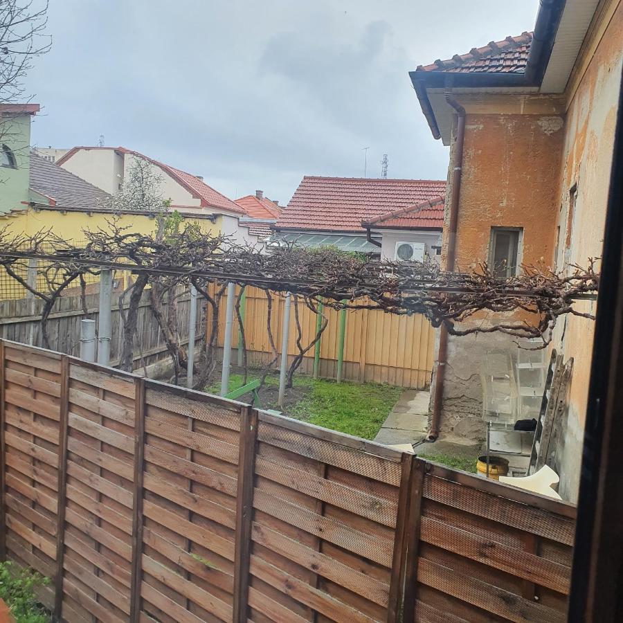 Casa Isa Villa Oradea Luaran gambar